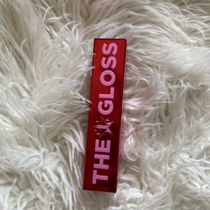 Soft core Jeffree star lipgloss